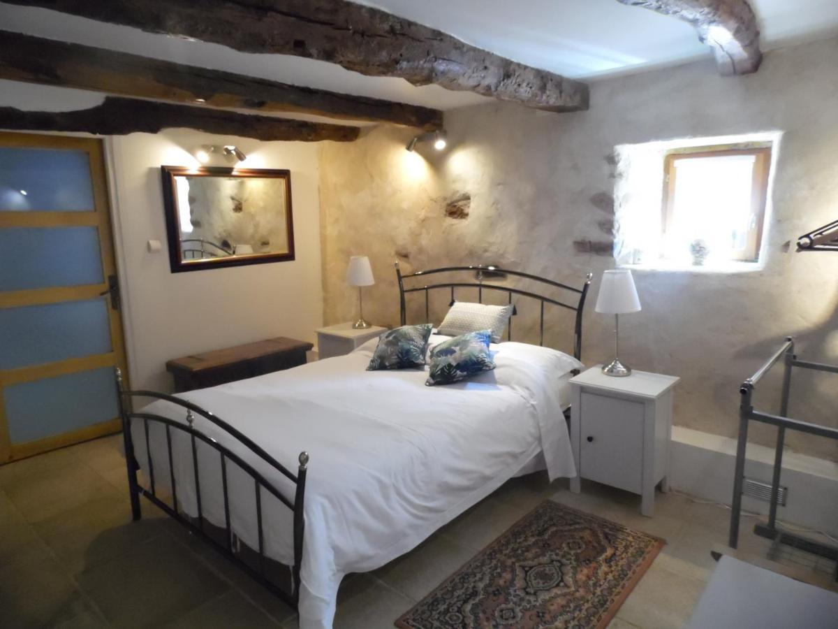 Bed and Breakfast Combecave à Vabre-Tizac Extérieur photo